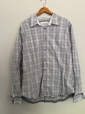 GUESS Men’s Light Gray Plaid Button-Down Shirt